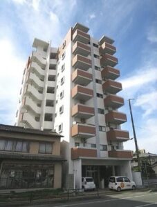 【収益1棟】熊本市東区神水本町（1LDK×40戸） 満室想定利回り6.47％